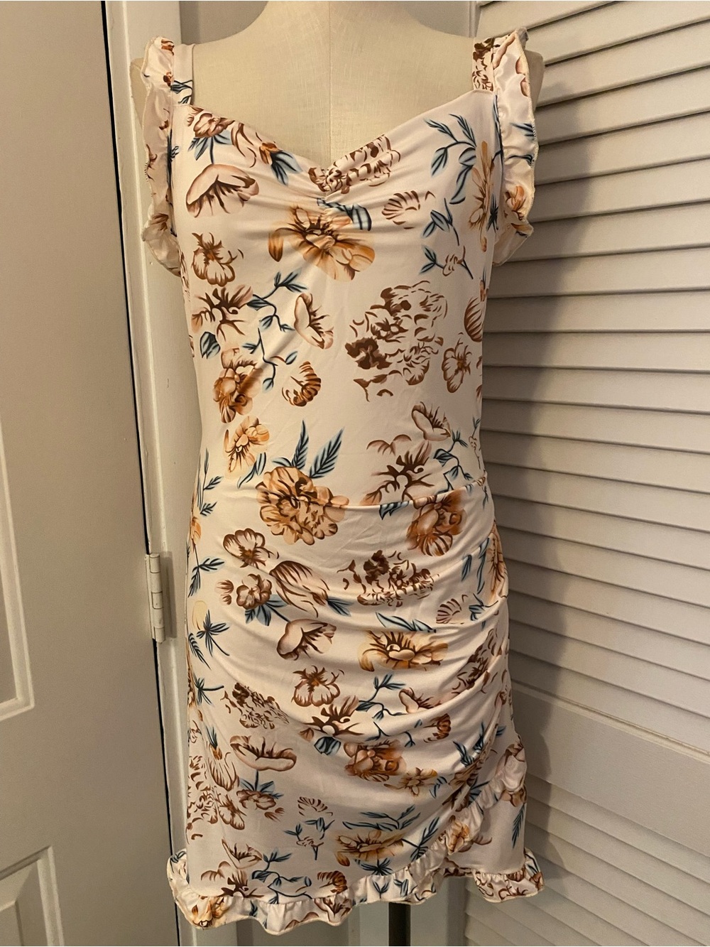 Floral Ruched Cream & Brown Mini Dress- Size Large